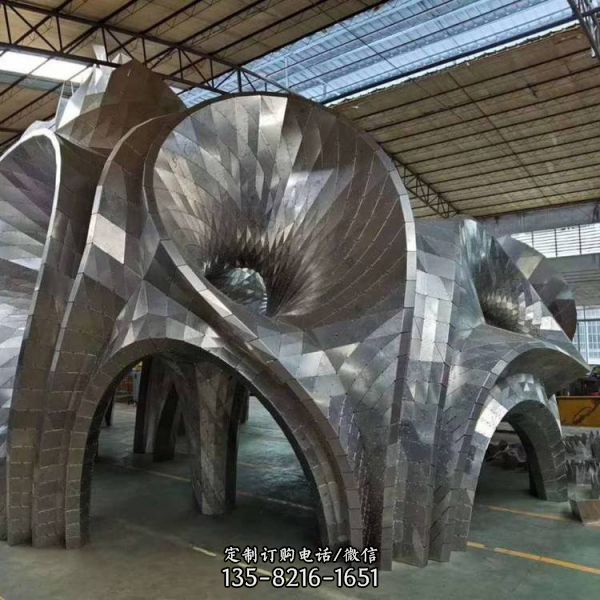 广场大型不锈钢抽象创意景观雕塑（1）