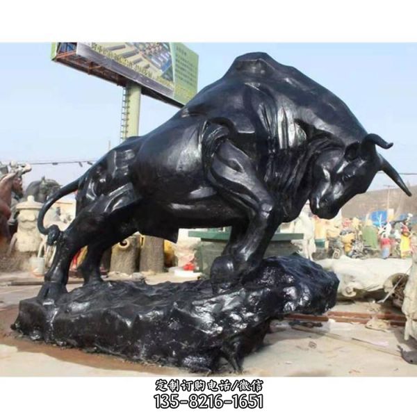 广场大型纯铜打造激励奋进 农耕牛雕塑