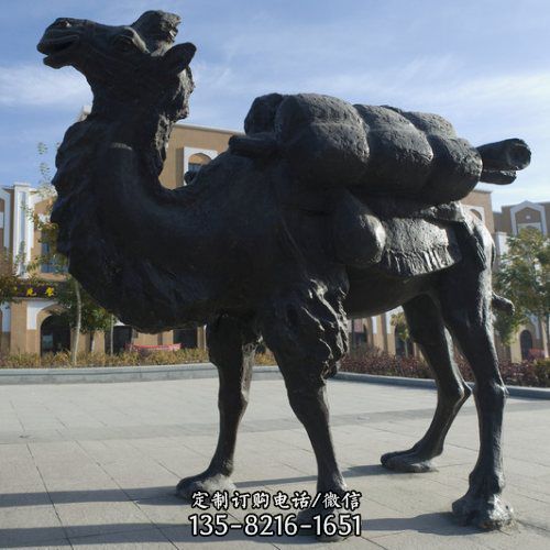 现代雕塑装置铸铜骆驼