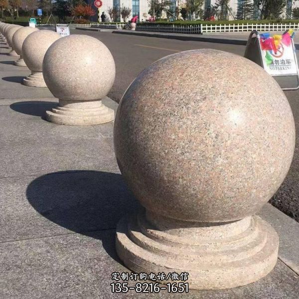 公园停车场花岗岩石雕光面圆形彩绘车阻石雕塑