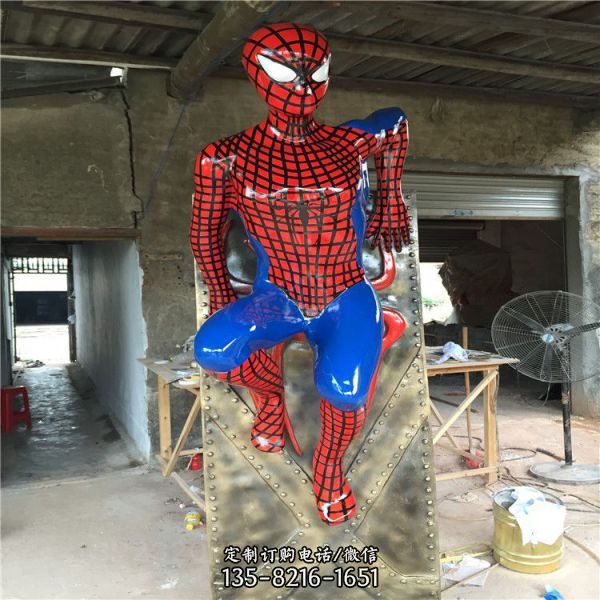 “蜘蛛侠玻璃钢彩绘雕塑”