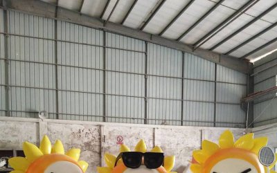 玻璃钢太阳花卡通幼儿园运动公仔雕塑