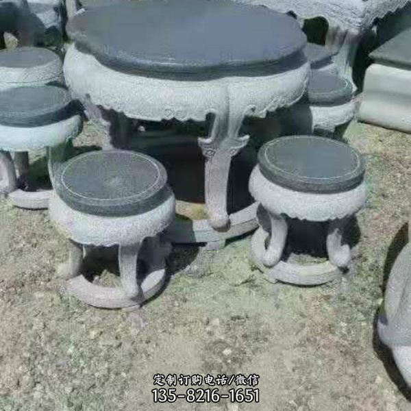 石桌户外休闲石雕圆桌圆凳 手工雕刻户外石桌石凳雕塑（3）