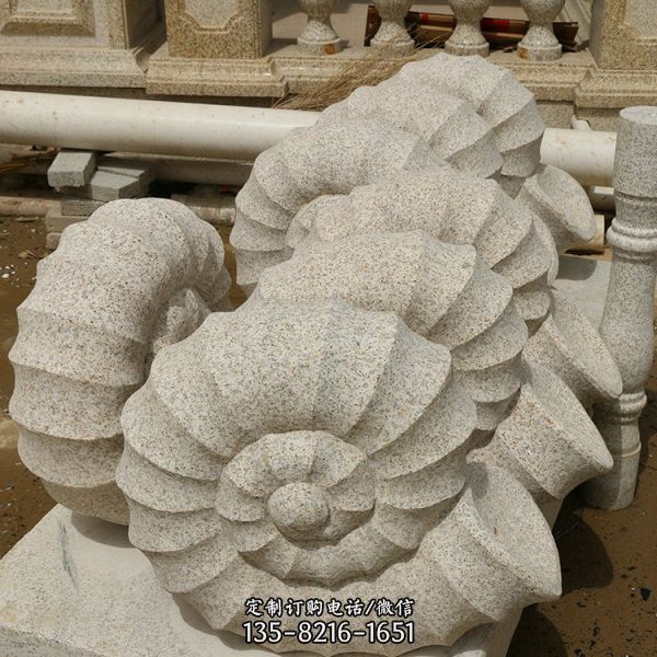 石雕海螺，砂岩雕刻石材海螺雕塑