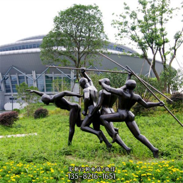 景区草地装饰玻璃钢仿铜扔标枪抽象运动人物雕塑