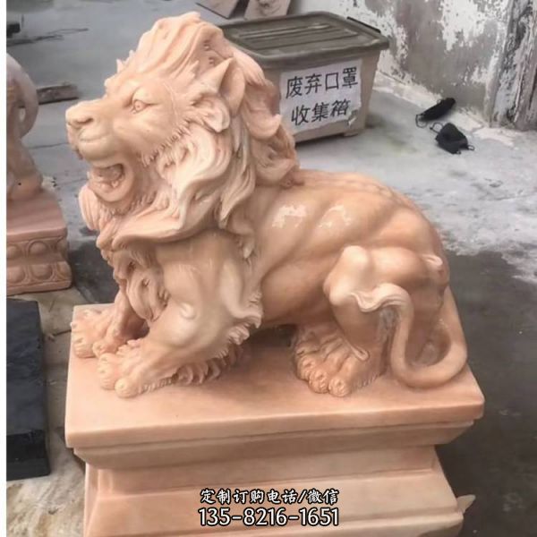晚霞红石雕庭院别墅门口大型动物景观狮子