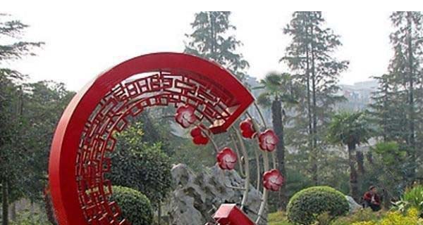圓環雕塑-公園草坪創意不銹鋼剪紙工藝創意紅色圓環雕塑