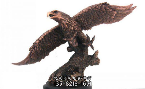 老鹰雕塑-动物园飞翔的树脂老鹰雕塑