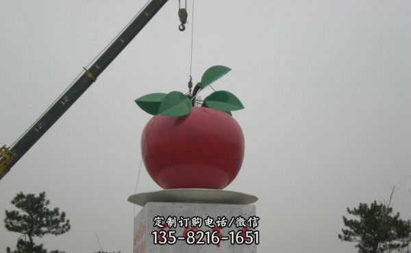 公园广场摆放不锈钢水果红苹果雕塑