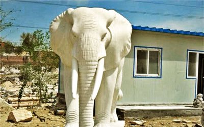 庭院创意汉白玉石雕大象雕塑，即大象雕塑，它完美的结…