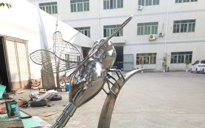 优质不锈钢蜻蜓雕塑，给您无穷魅力