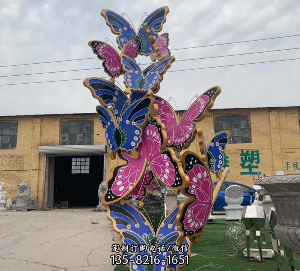 玻璃钢室外彩绘蝴蝶雕塑