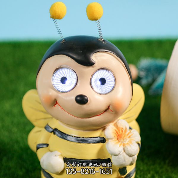 学校公园蜜蜂拿花仿真树脂蜜蜂雕塑