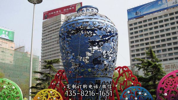 医院企业广场镂空彩绘不锈钢花瓶雕塑