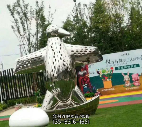 不锈钢镜面动物园游乐场大型仿真动物抽象个性天鹅雕塑