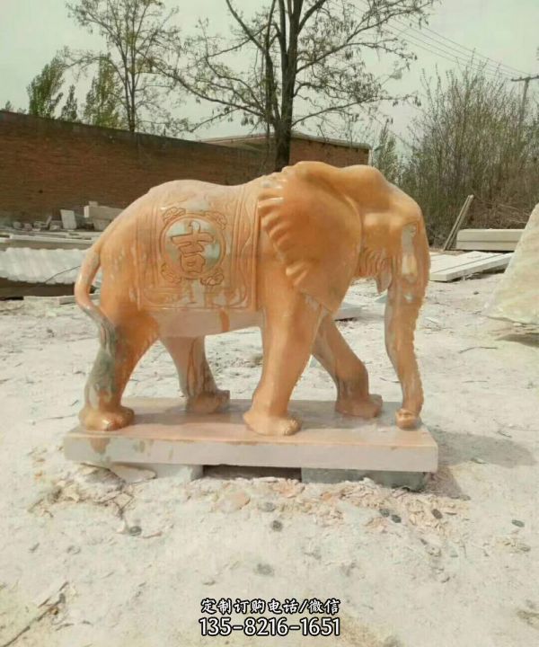 户外景区大型景观黄蜡石大象雕塑