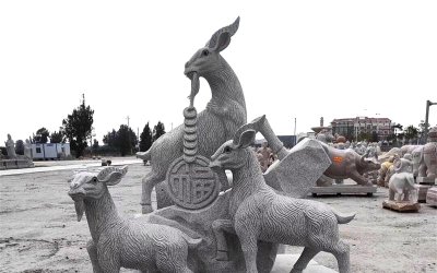 羊雕塑制作出令人惊叹的精美动物雕像