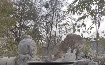 仿古园林景观石雕水缸雕塑是一种极具禅意的艺术，主要…