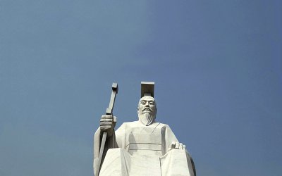 传承五千年历史文化，来看白玉轩辕黄帝雕塑