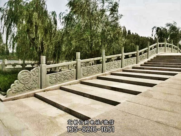 景区公园石拱桥扶手青石栏杆