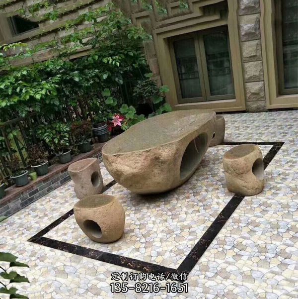 别墅庭院创意异形石桌凳