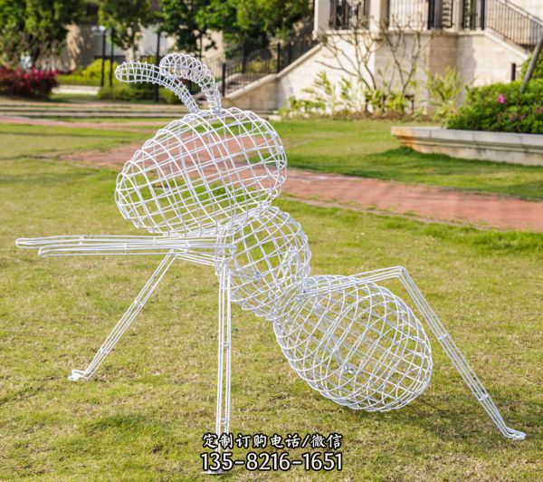 不锈钢镂空创意大型景观蚂蚁雕塑