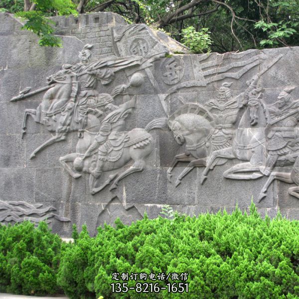 国家公园景区的历史名人雕塑壁画是一种艺术形式，古代…