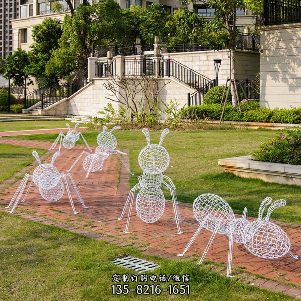 户外公园大型不锈钢镂空蚂蚁雕塑